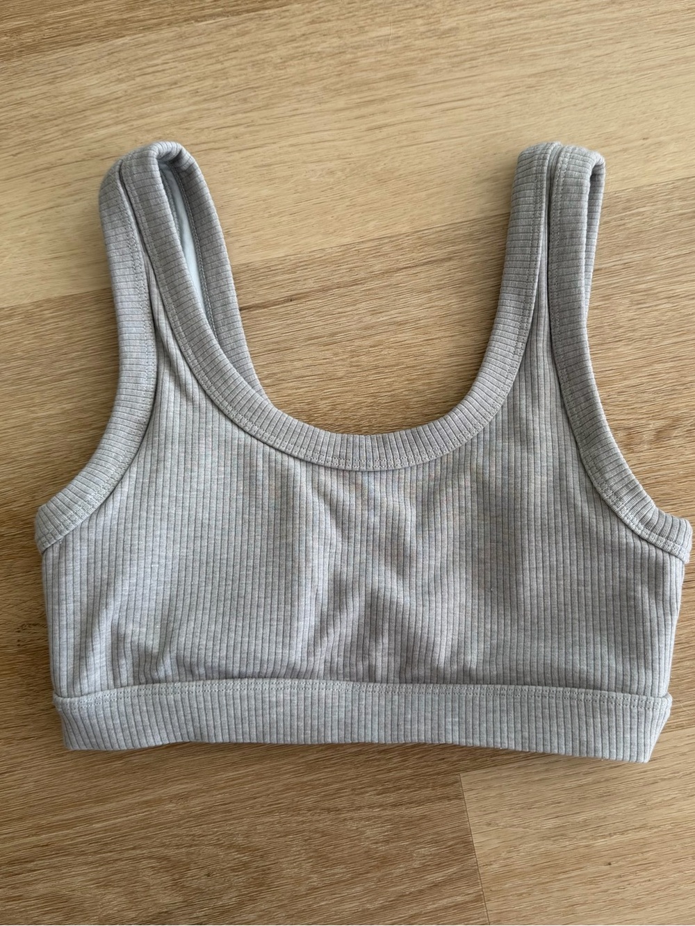 ALO Yoga Wellness Bra - Dove Grey Heather